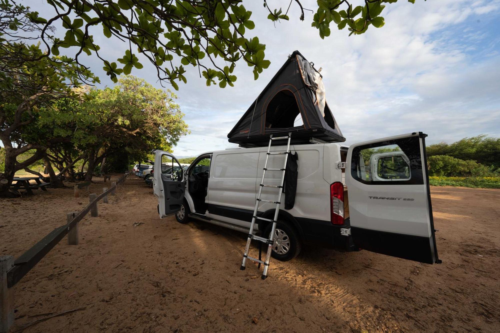 Campcar Maui Jeeps Suvs Hybrid Camper Van Rentals With Equipment And Travel Advice Kahului Exterior foto